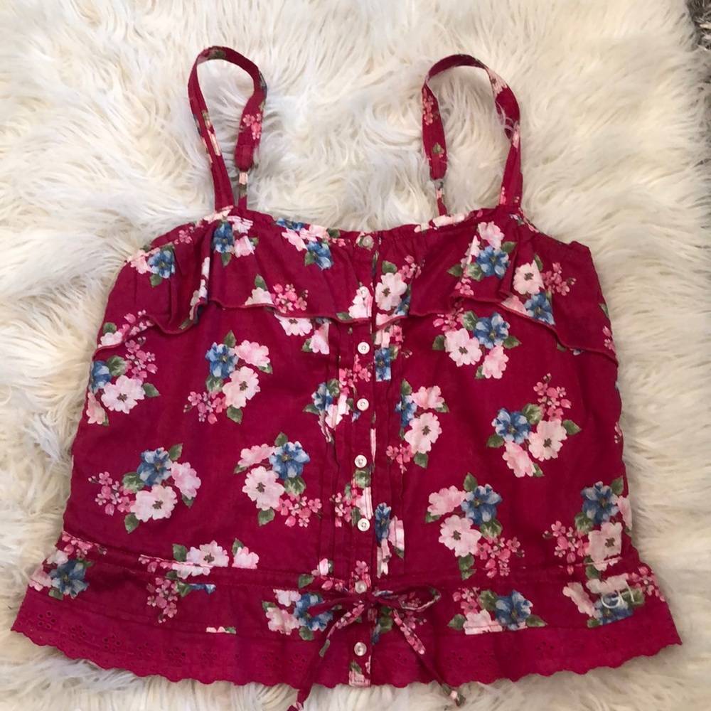 Pink tank top. Super cute. Worn once
